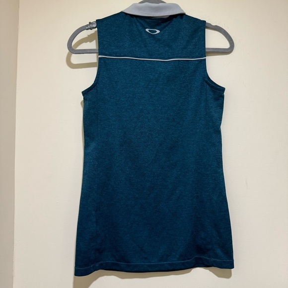 Women’s Oakley Blue Golf Sport Activewear Lightweight Tennis Tank Top No Size - Picture 12 of 16